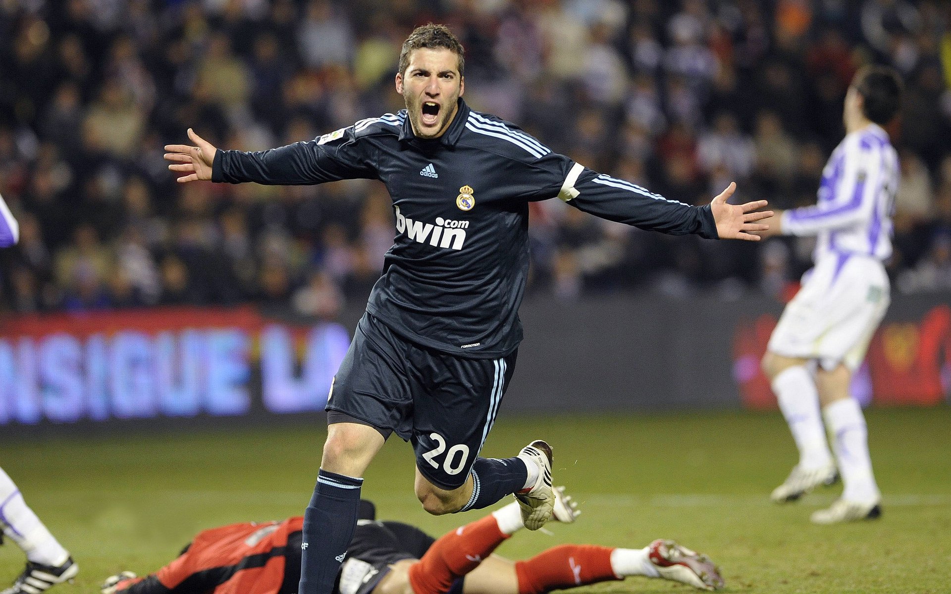 球迷投票：想象中“理想”NBA阵容